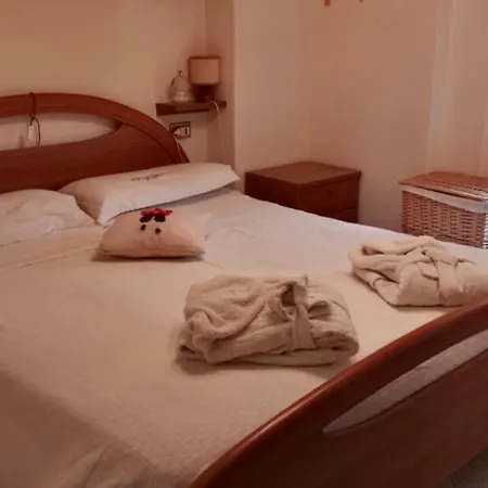 Casetta Indipendente Nel Per 2/3 Persone Breguzzo